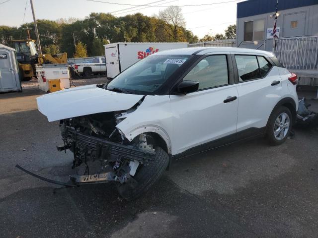  Salvage Nissan Kicks