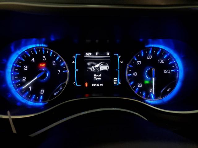 Chrysler Pacifica Touring L Image 7