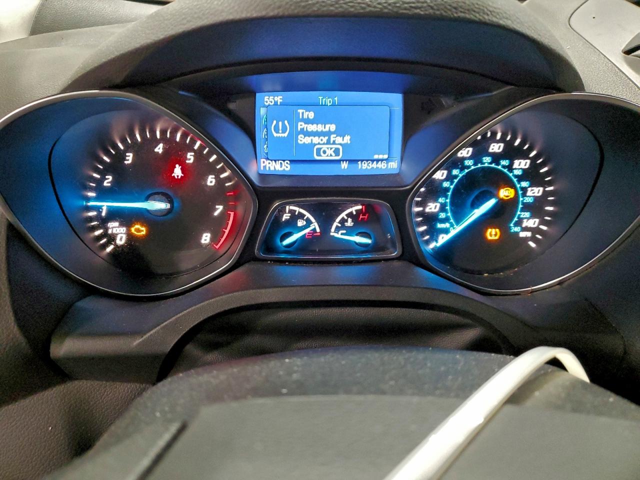 Ford Escape S Image 2