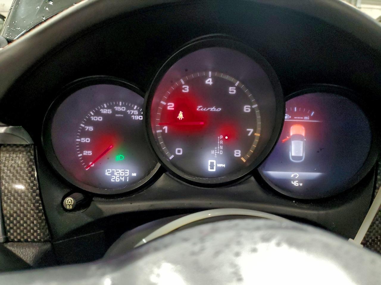 Porsche Macan Turbo Image 12