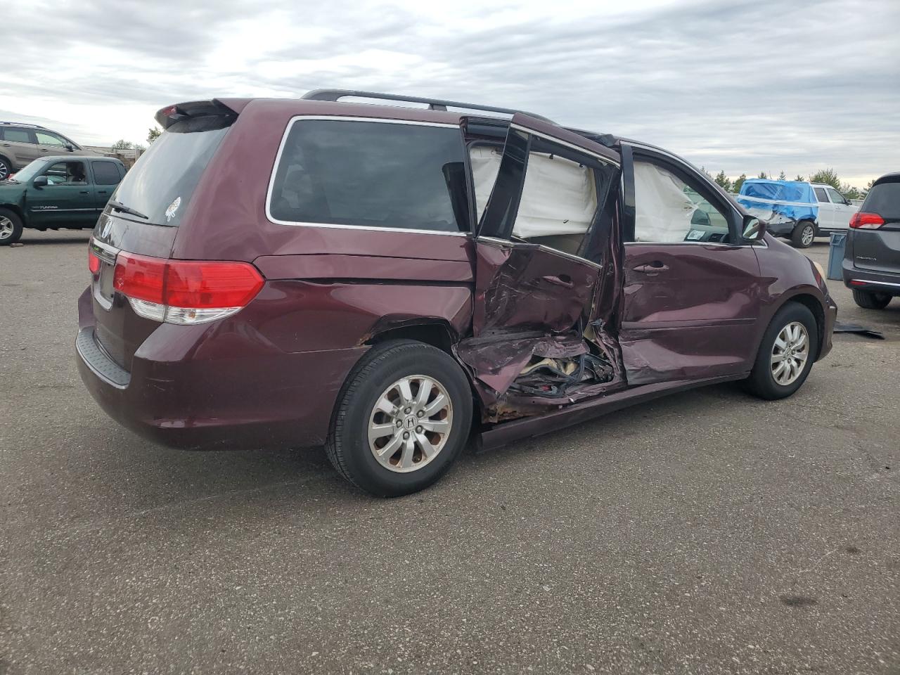 Honda Odyssey Ex Image 9