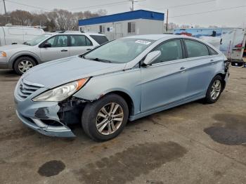  Salvage Hyundai SONATA