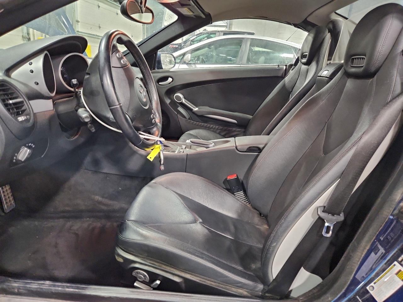 Mercedes-Benz Slk-class 350 Image 13