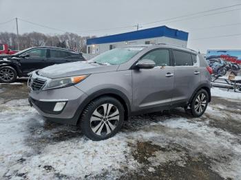  Salvage Kia Sportage