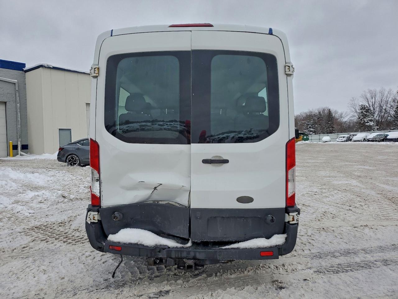 Ford Transit T-350 Image 2