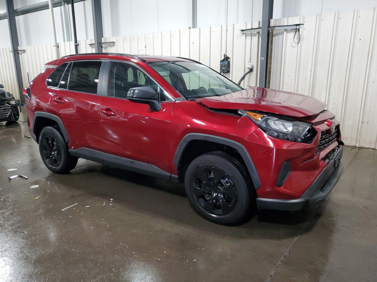 Toyota RAV4 Le Image 5