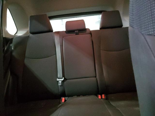 Toyota RAV4 Le Image 13