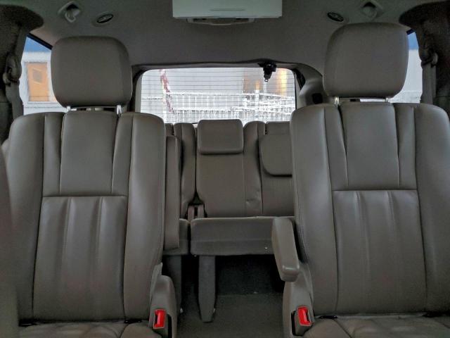 Chrysler Minivan Touring Image 9