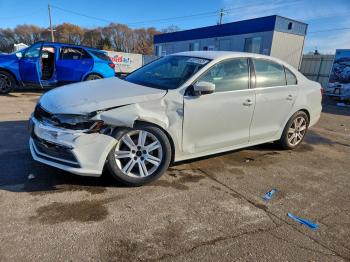  Salvage Volkswagen Jetta