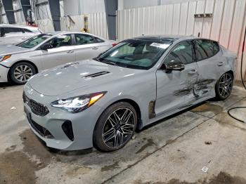  Salvage Kia Stinger