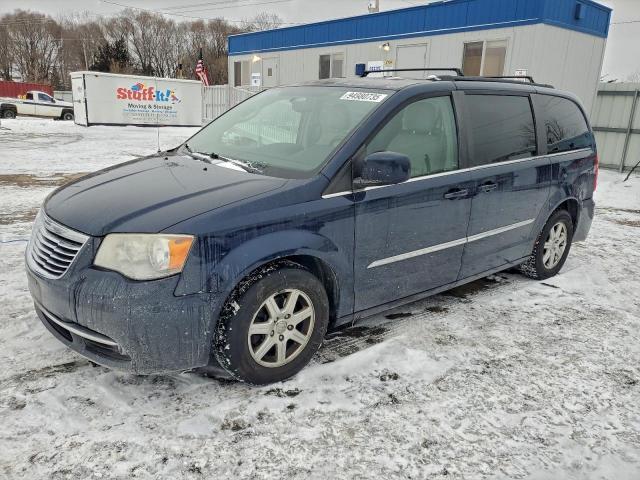  Salvage Chrysler Minivan