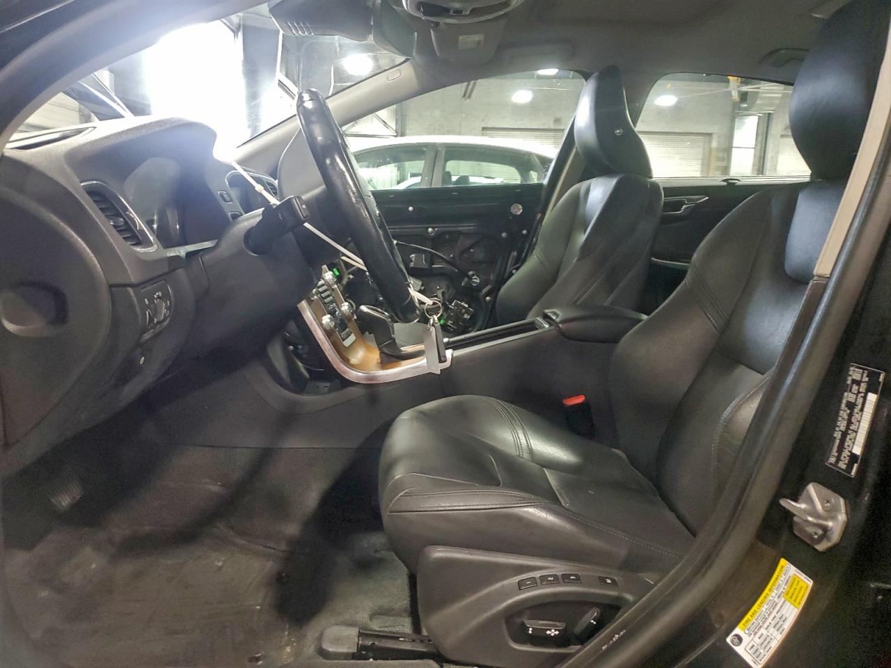 Volvo S60 Platinum Image 9