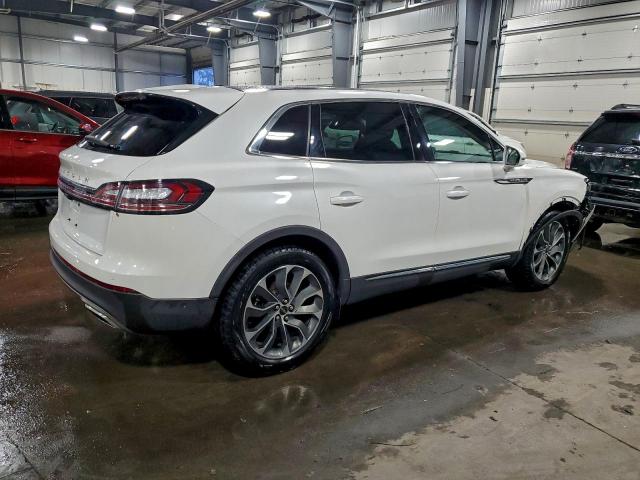 Lincoln Nautilus Reserve Image 2