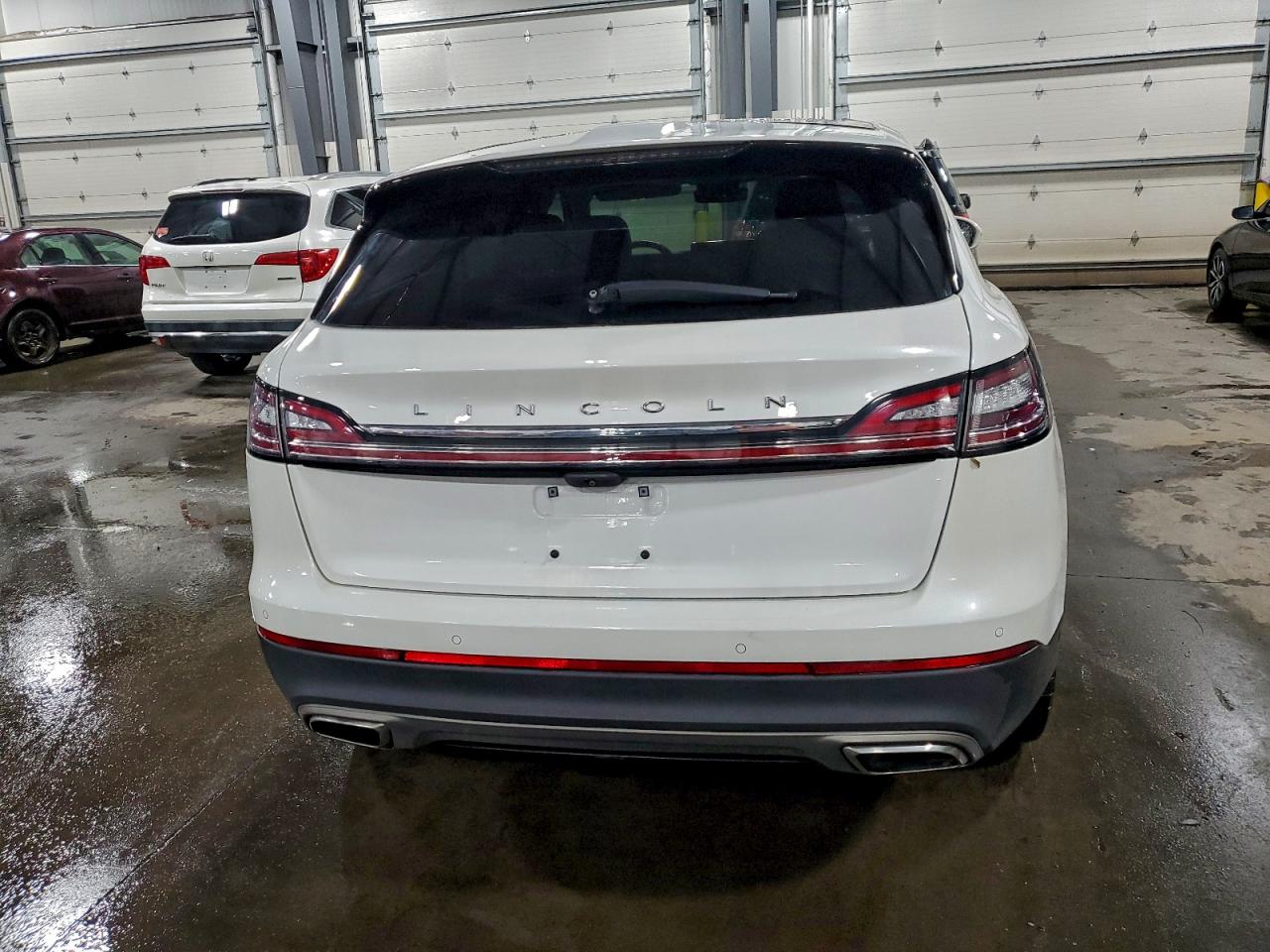 Lincoln Nautilus Reserve Image 3