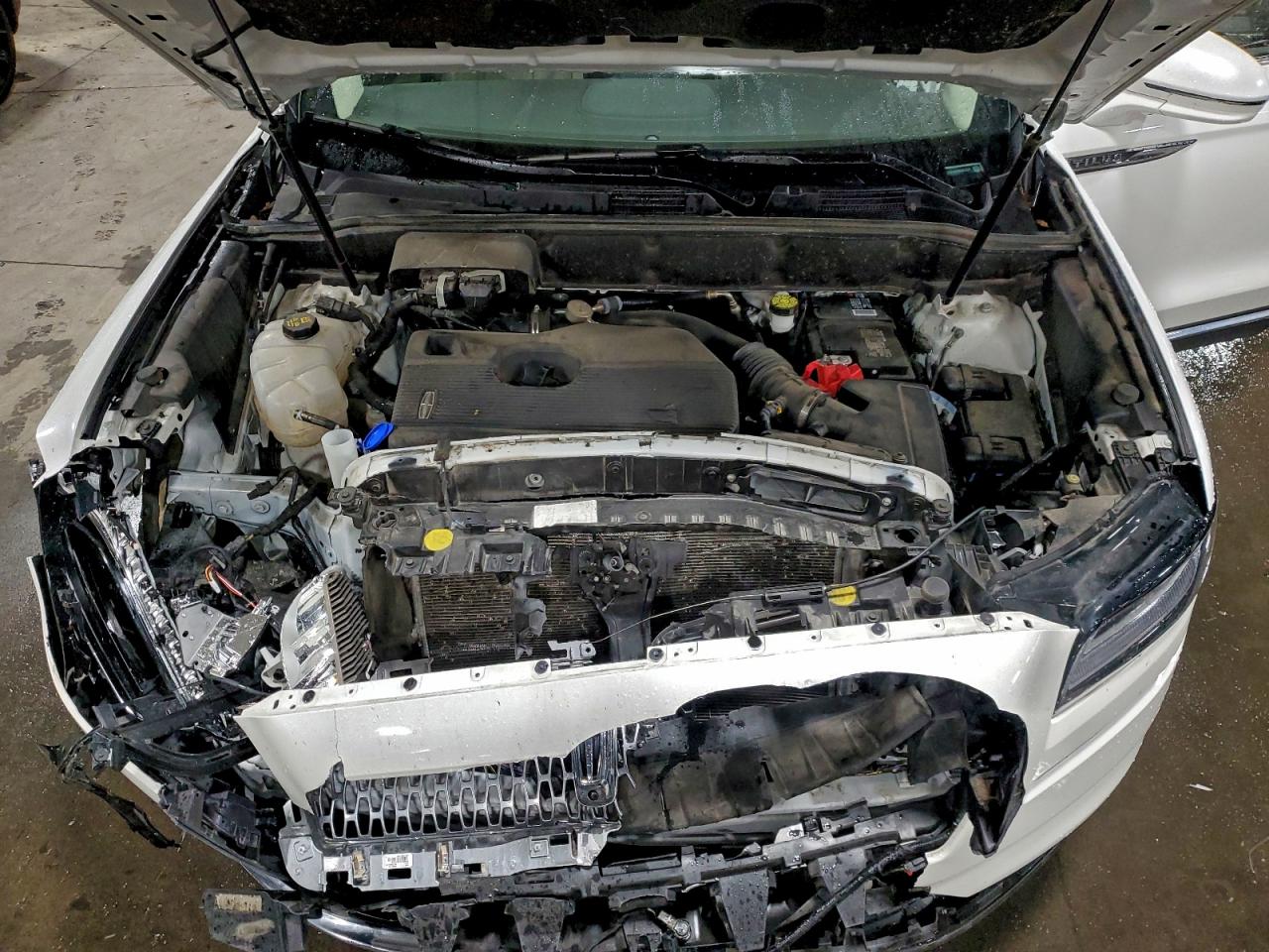 Lincoln Nautilus Reserve Image 11