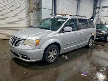  Salvage Chrysler Minivan