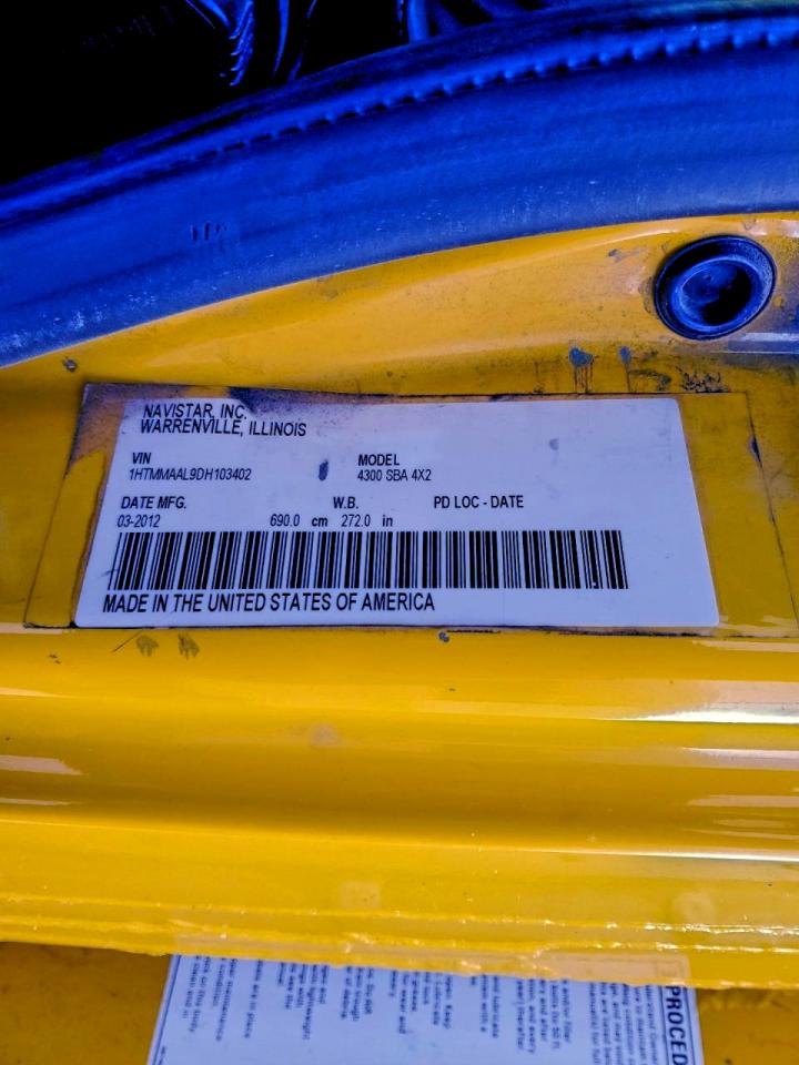 International 4300 4300 Image 6