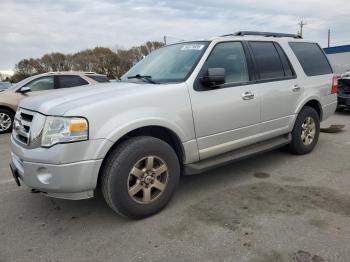  Salvage Ford Expedition