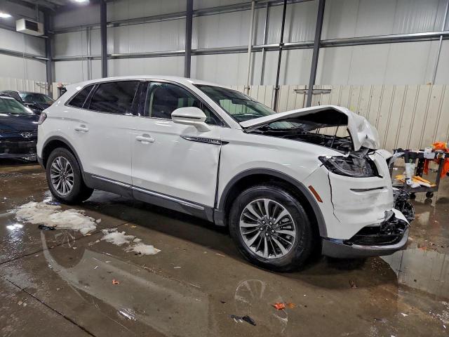 Lincoln Nautilus Image 6