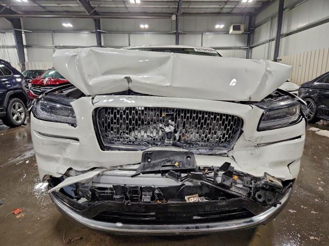 Lincoln Nautilus Image 7