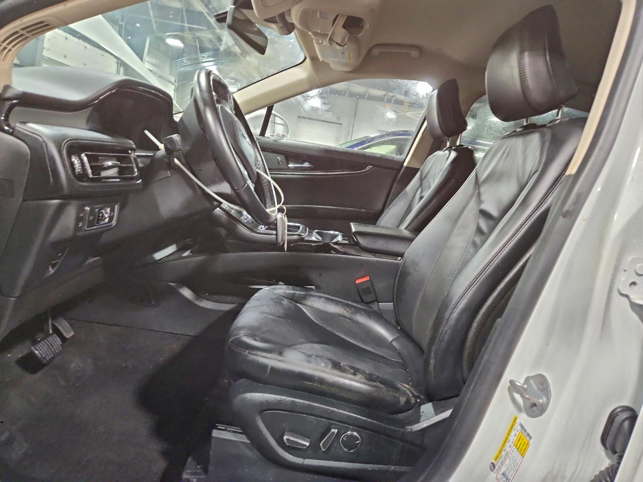 Lincoln Nautilus Image 11