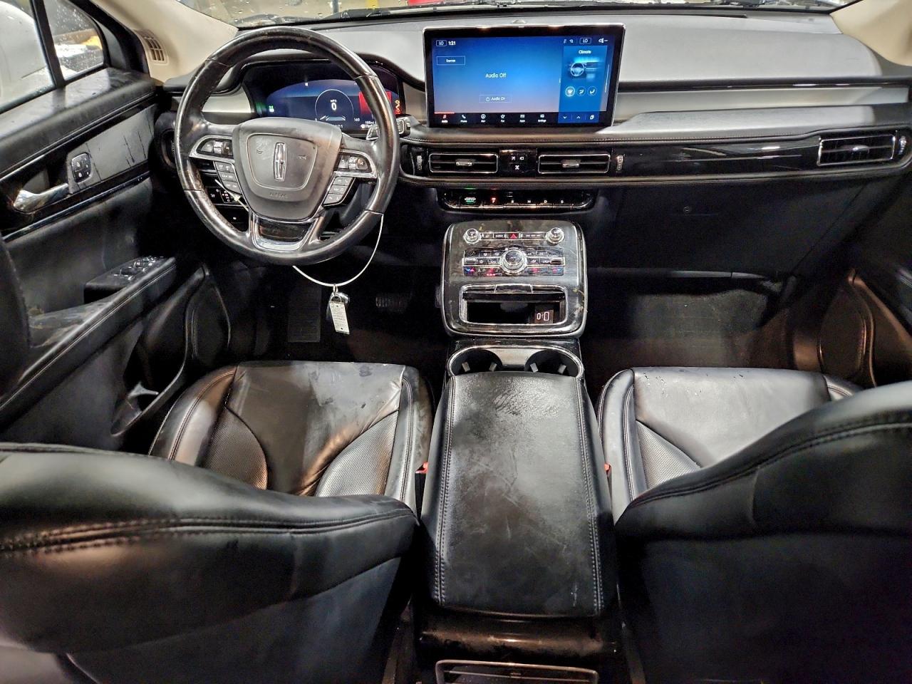 Lincoln Nautilus Image 3