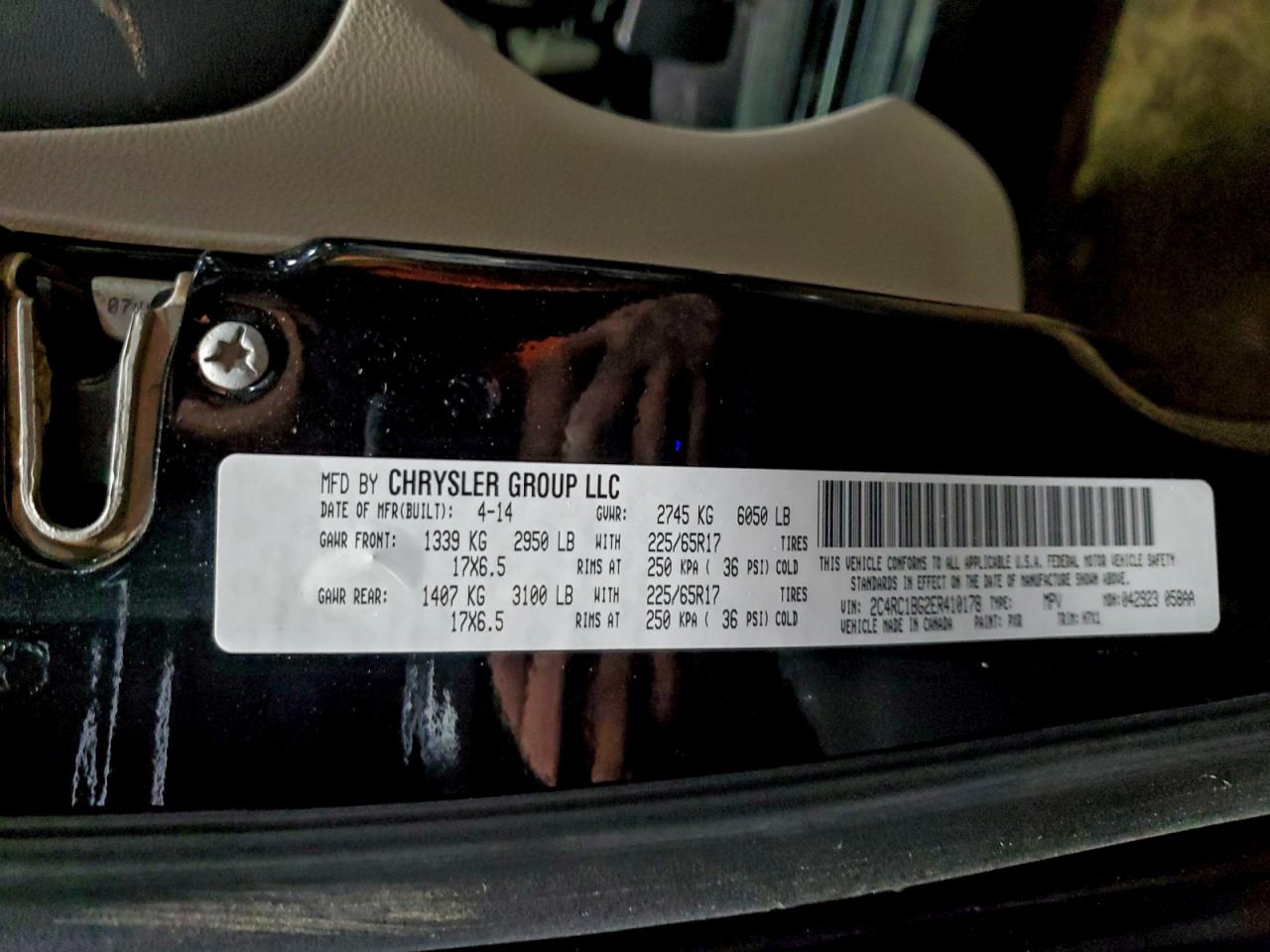 Chrysler Minivan Touring Image 13