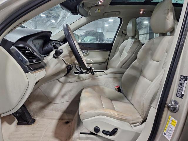 Volvo XC90 T6 Image 9