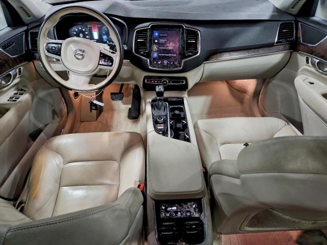Volvo XC90 T6 Image 7