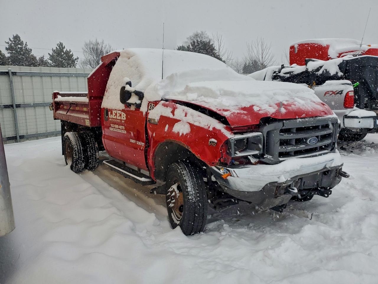 Ford F-350 Super Duty Image 2