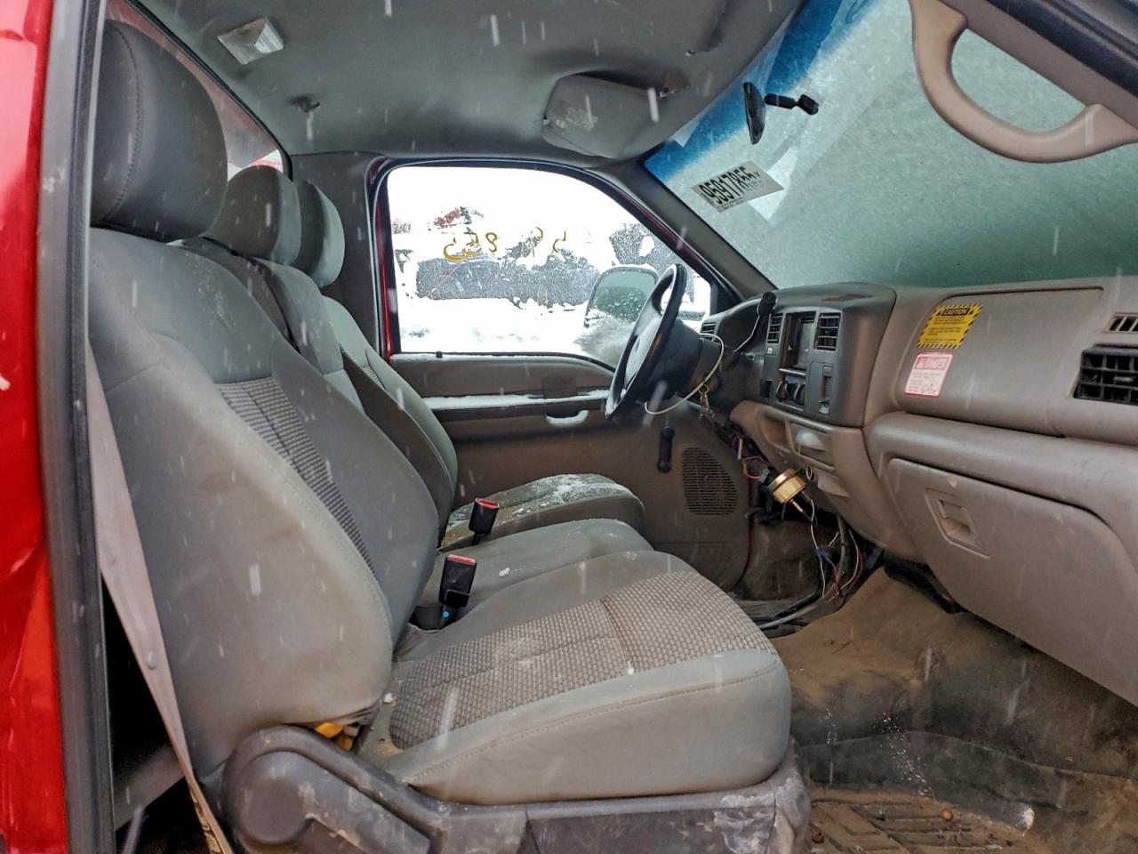 Ford F-350 Super Duty Image 8