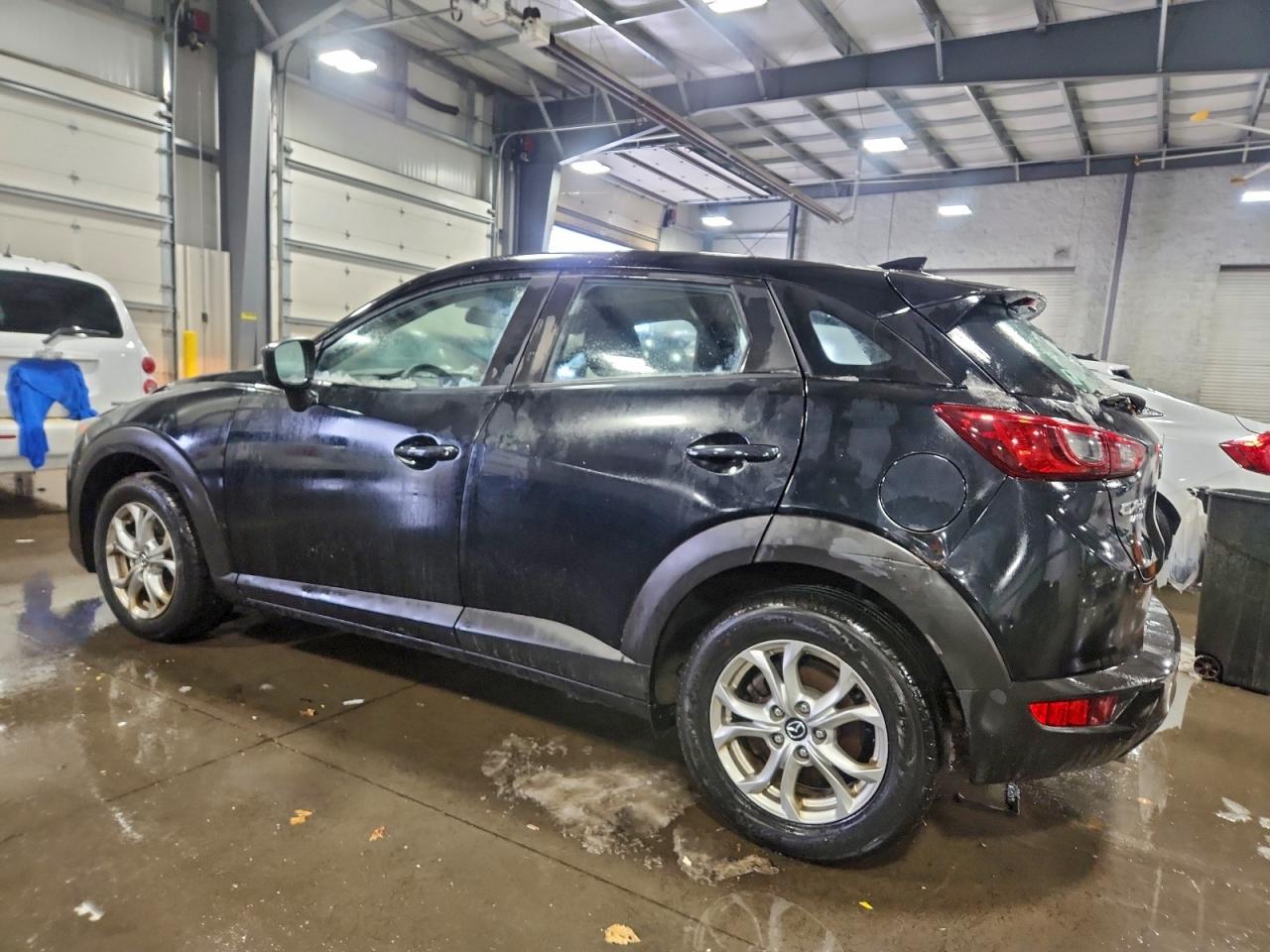 Mazda Cx Sport Image 3