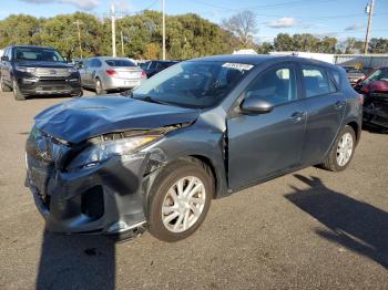  Salvage Mazda 3