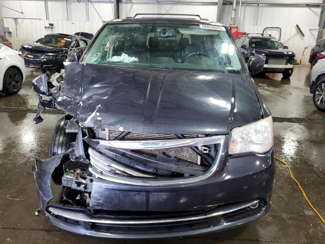 Chrysler Minivan Touring Image 5