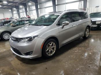  Salvage Chrysler Pacifica