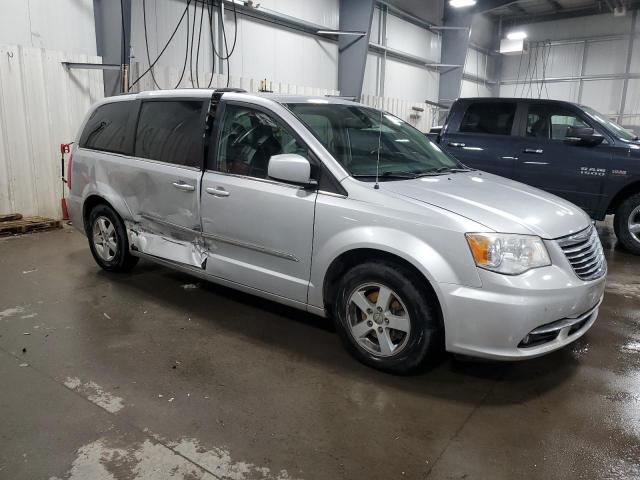 Chrysler Minivan Touring Image 8