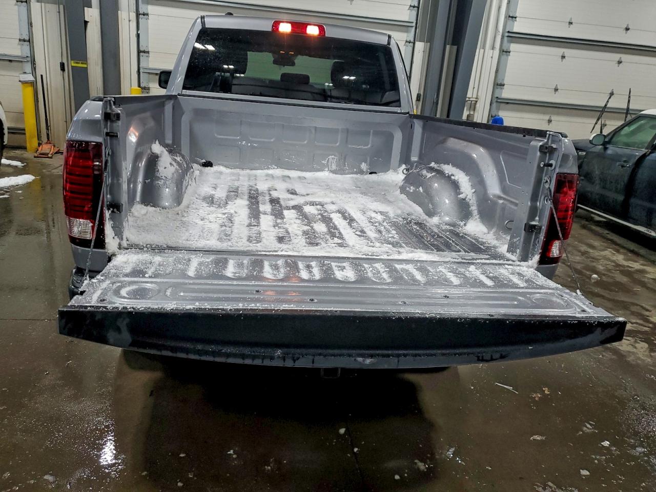 Ram 1500 Slt Image 2