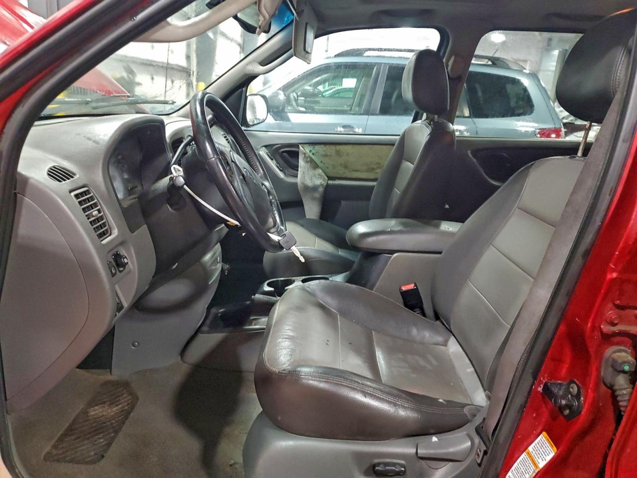 Ford Escape Xlt Image 3