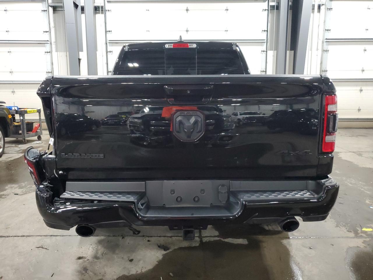 Ram 1500 Laramie Image 6