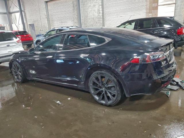 Tesla Model S Image 12