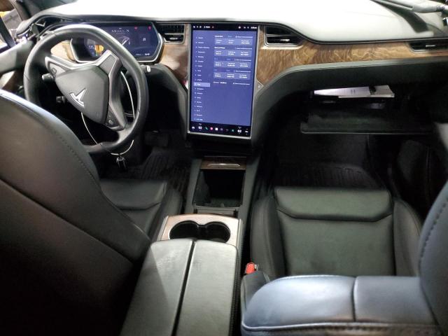 Tesla Model X Image 10