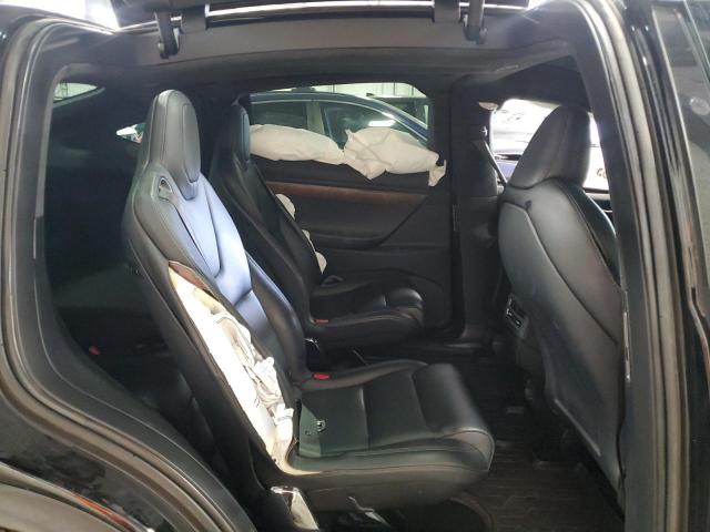 Tesla Model X Image 9