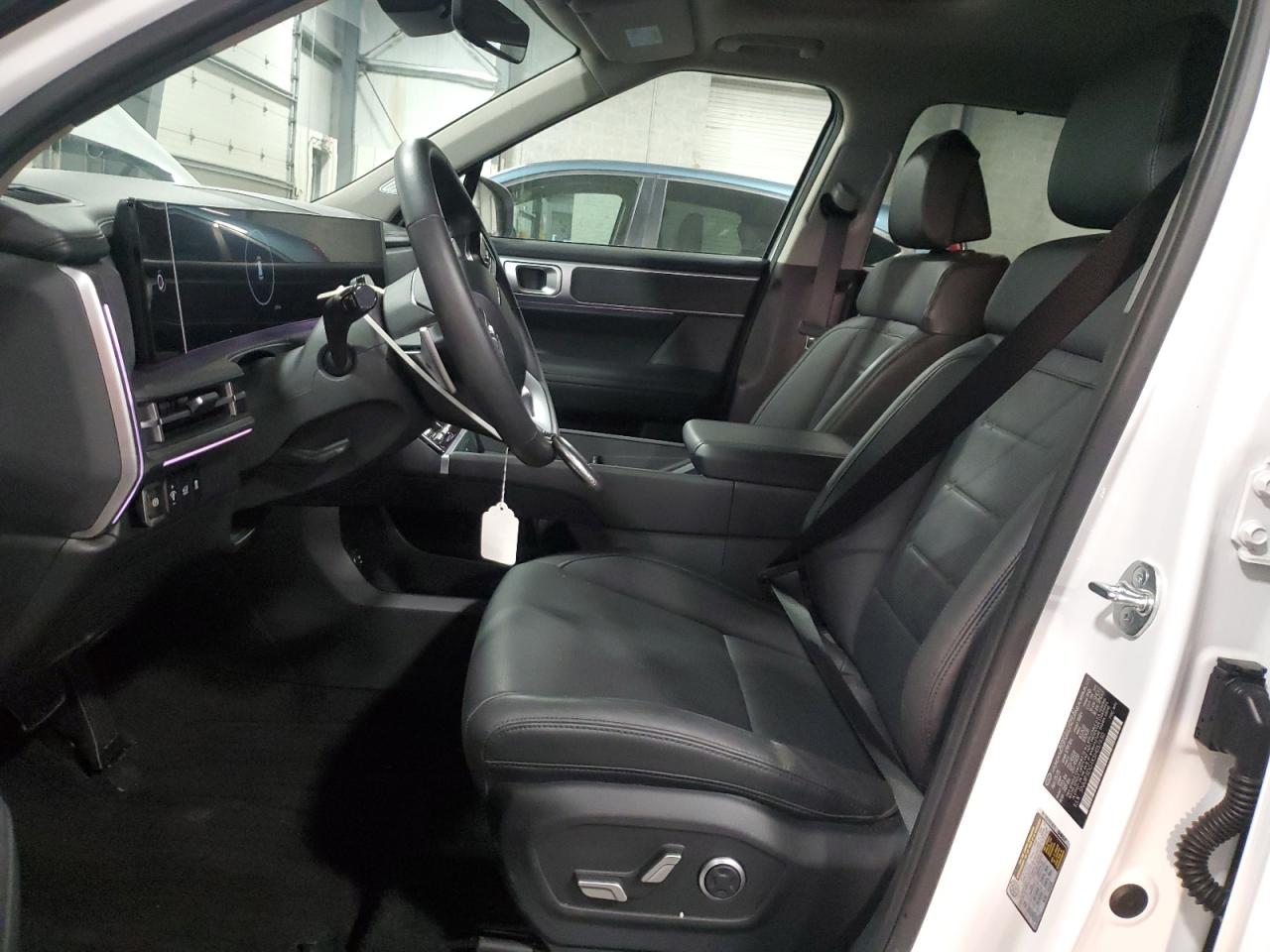 Hyundai SANTA FE Limited Image 10