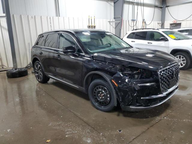 Lincoln Corsair Reserve Image 3