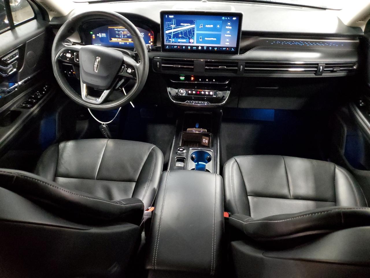 Lincoln Corsair Reserve Image 14