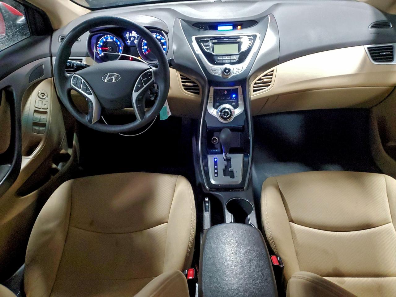 Hyundai ELANTRA Gls Image 11