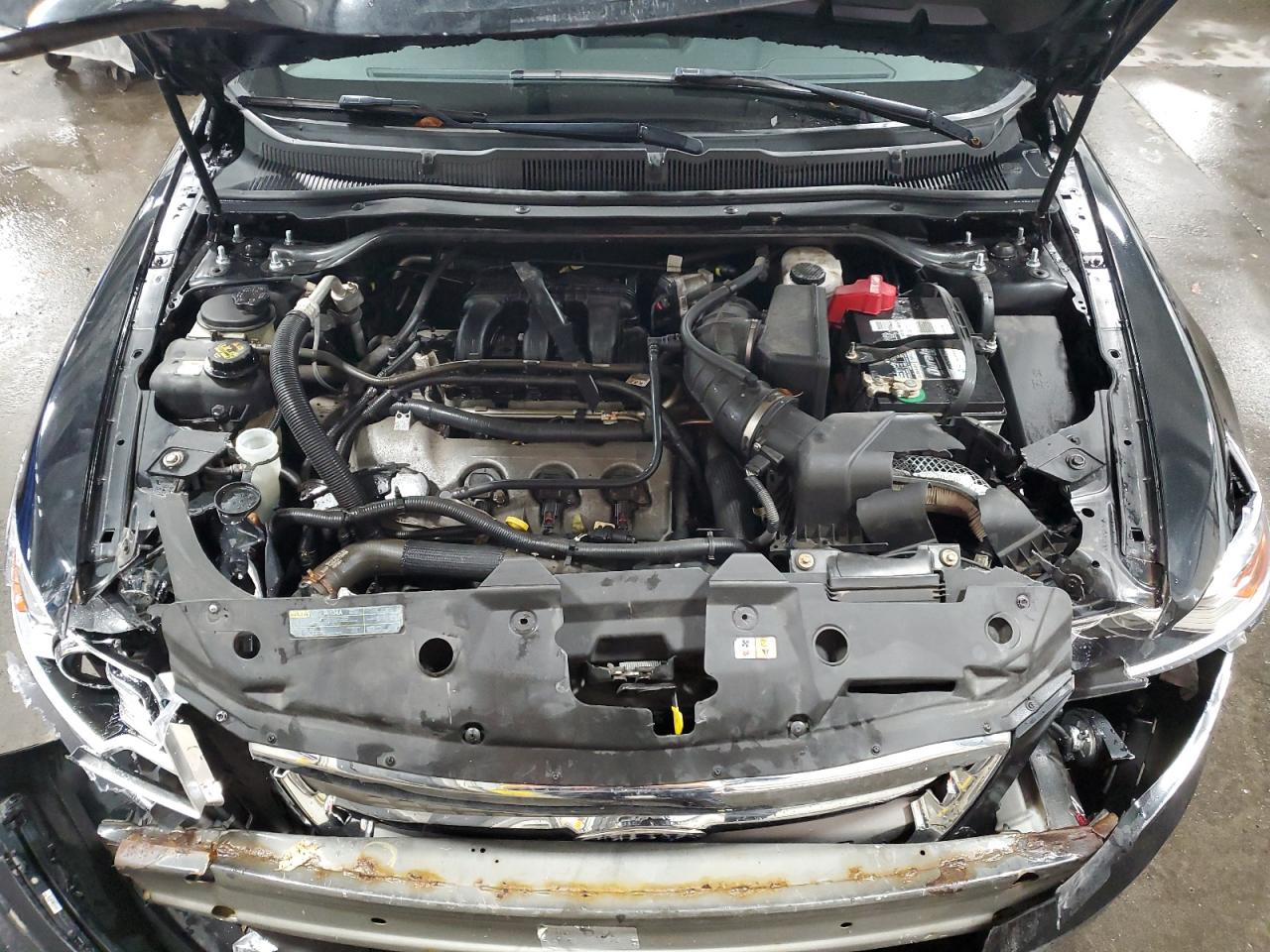 Ford Taurus Limited Image 4