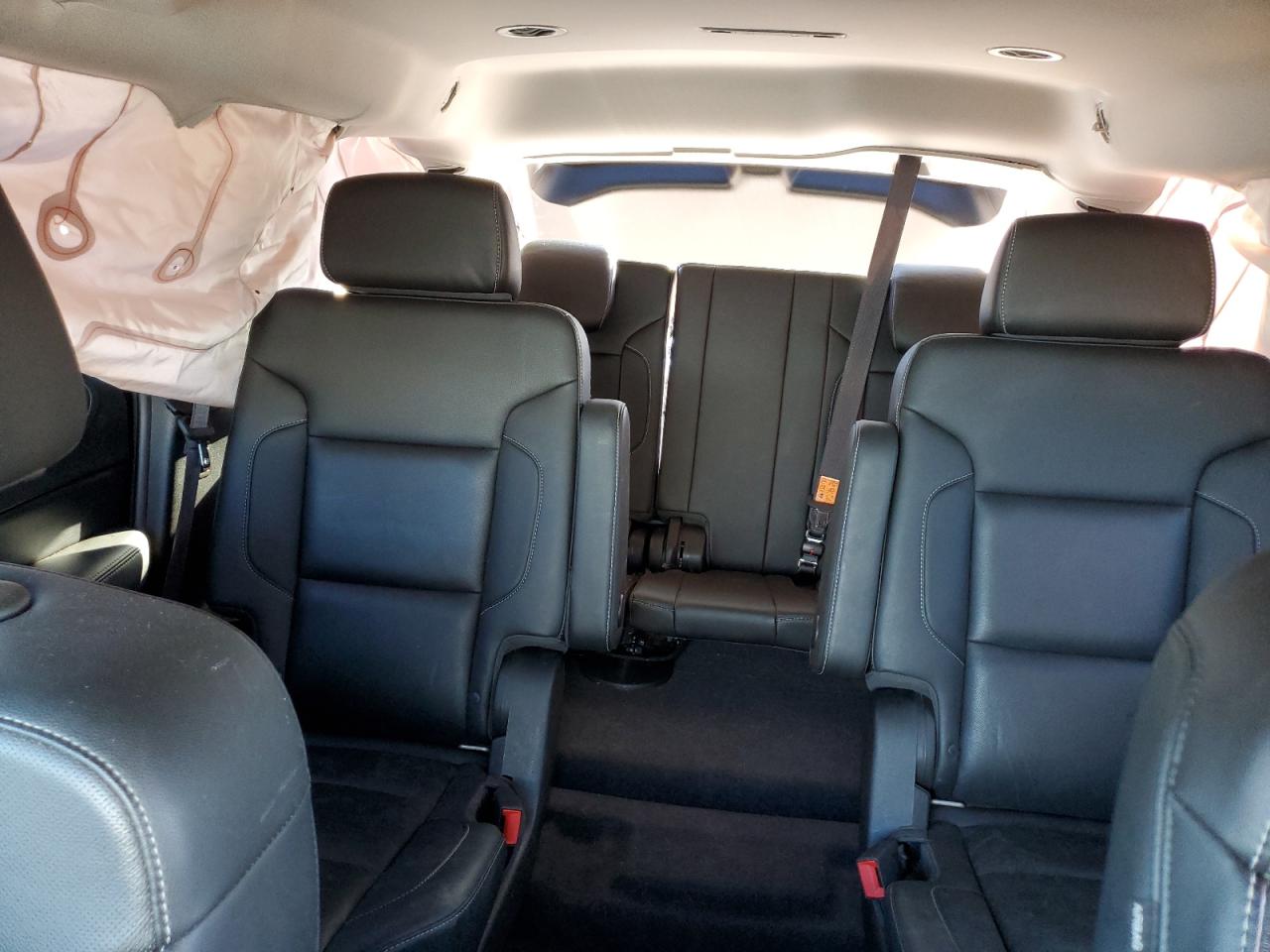 Chevrolet Tahoe K1500 Premier Image 10