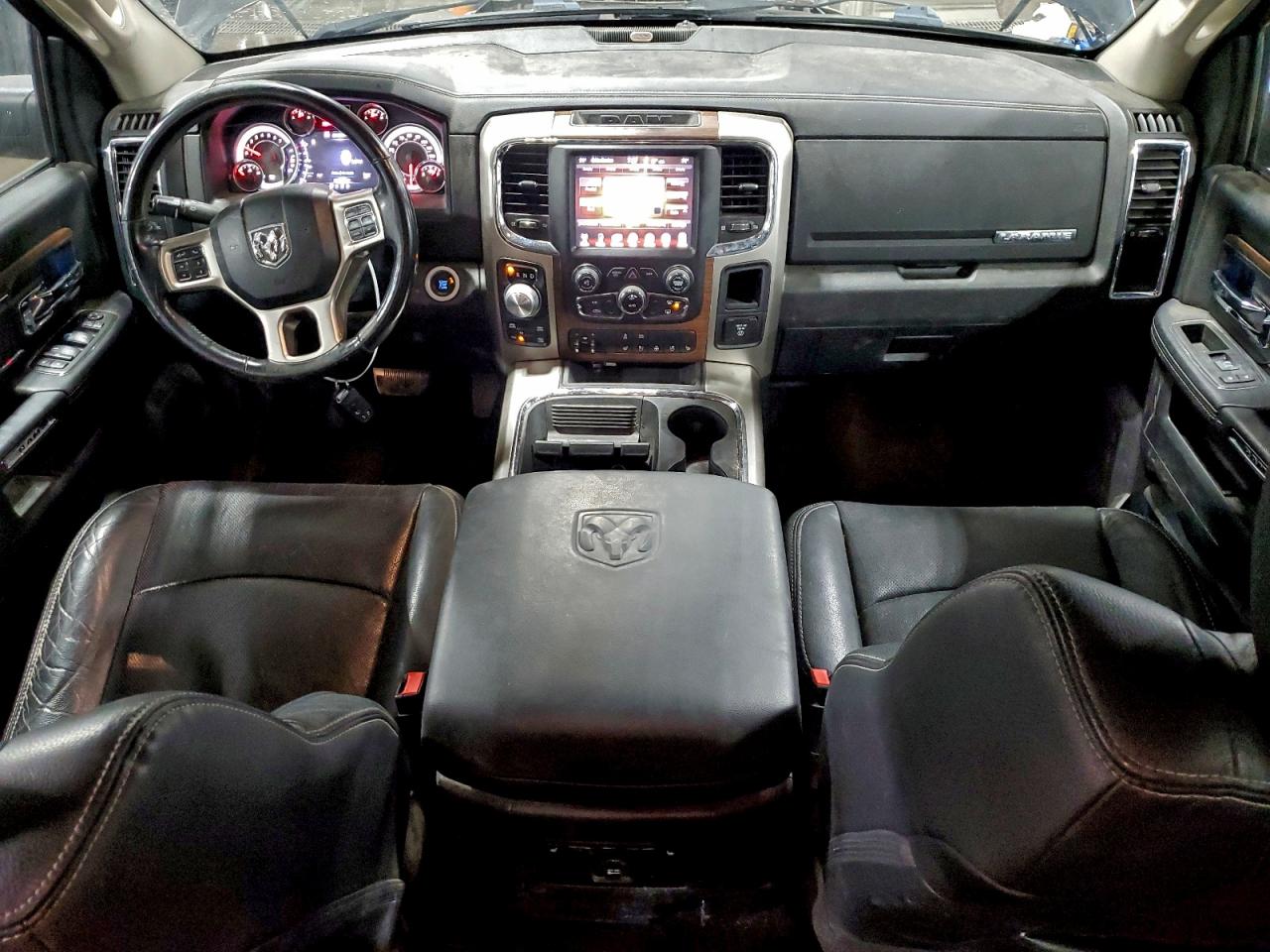 Ram 1500 Laramie Image 9