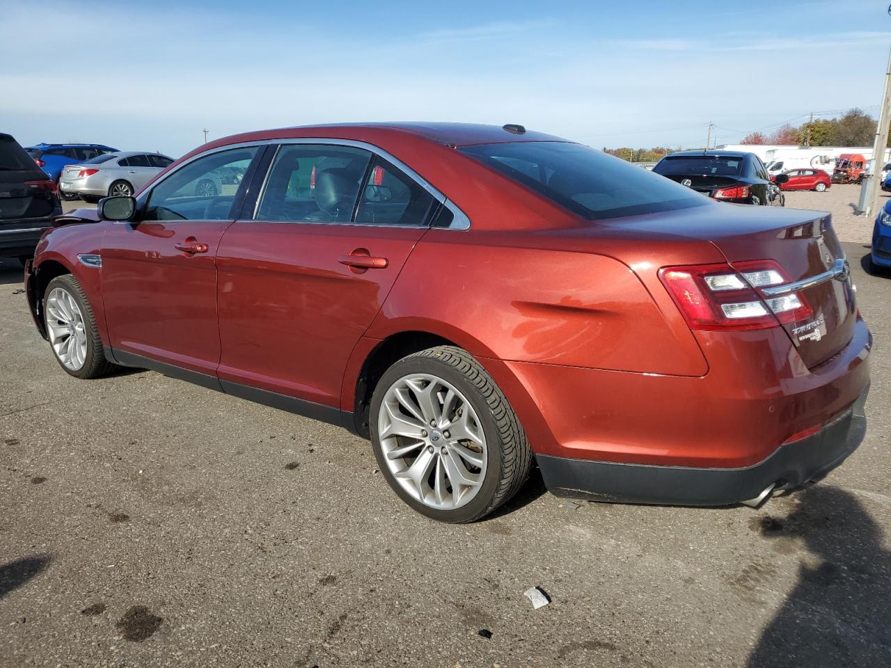 Ford Taurus Limited Image 11
